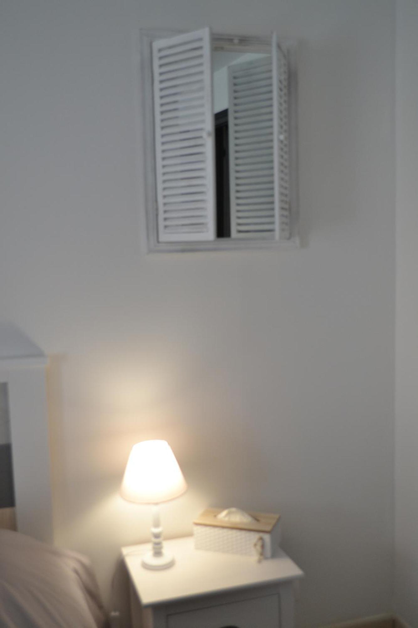L'instant bleu Hotell Marans  Rom bilde